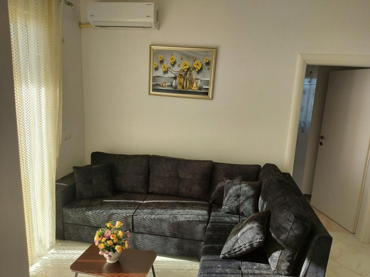 Bral Apartment 7 - Two-Bedroom With Seaview Durrës 外观 照片