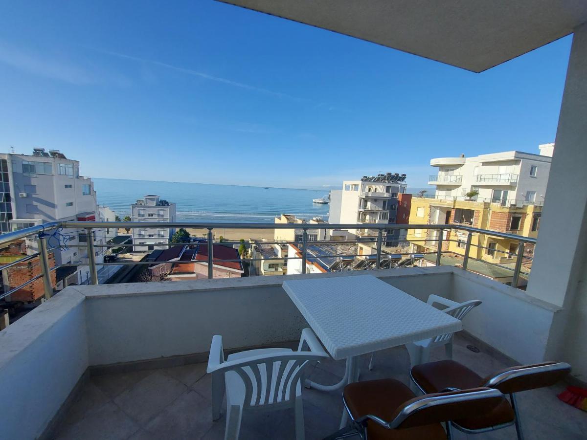 Bral Apartment 7 - Two-Bedroom With Seaview Durrës 外观 照片